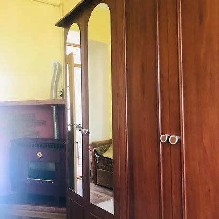 1 кім біля жд я вокзалу Apartment Lviv